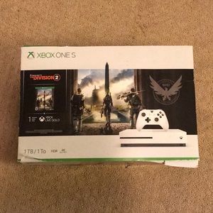 Xbox one s with controller